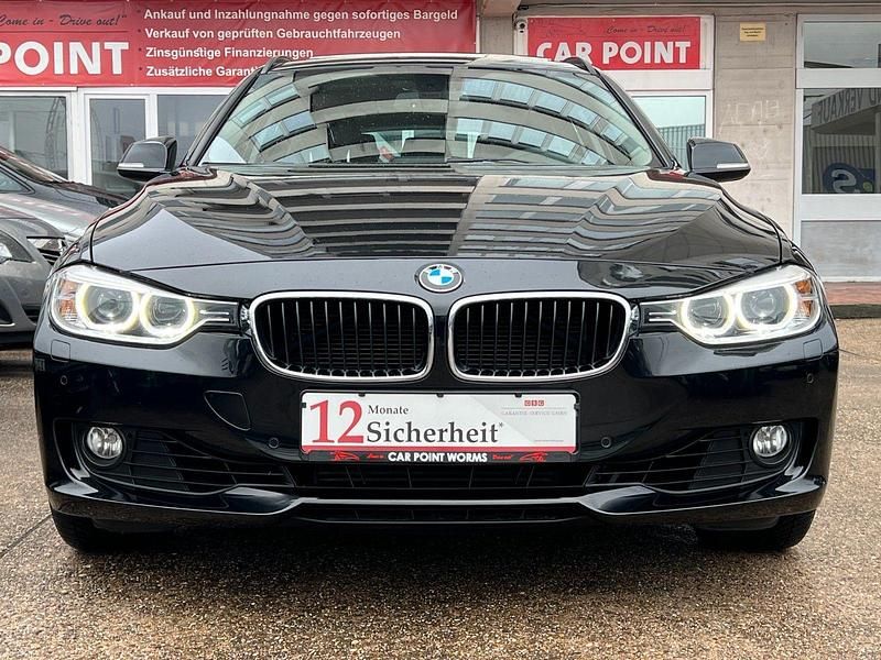 Gebraucht BMW 320 Comfort Edition 184 PS (135 kW) 2014 Schwarz Kombi