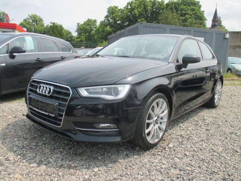 Mythosschwarz metallic Gebraucht 2014 Audi A3 Limousine | 7.890 € (Fairer Preis) - Bild 1/4