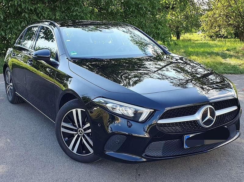 Gebraucht 2022 Mercedes A160 Progressive Limousine | 21.450 € (Superpreis) - Bild 1/4