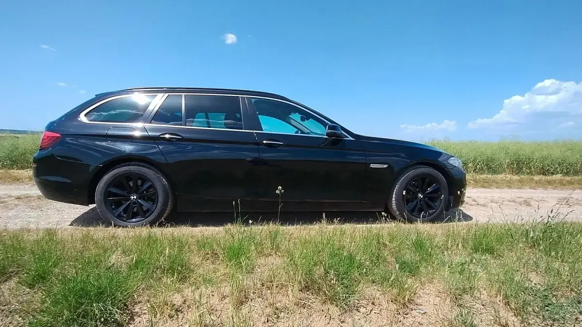 Gebraucht BMW 520 190 PS (139 kW) 2014 Schwarz Kombi