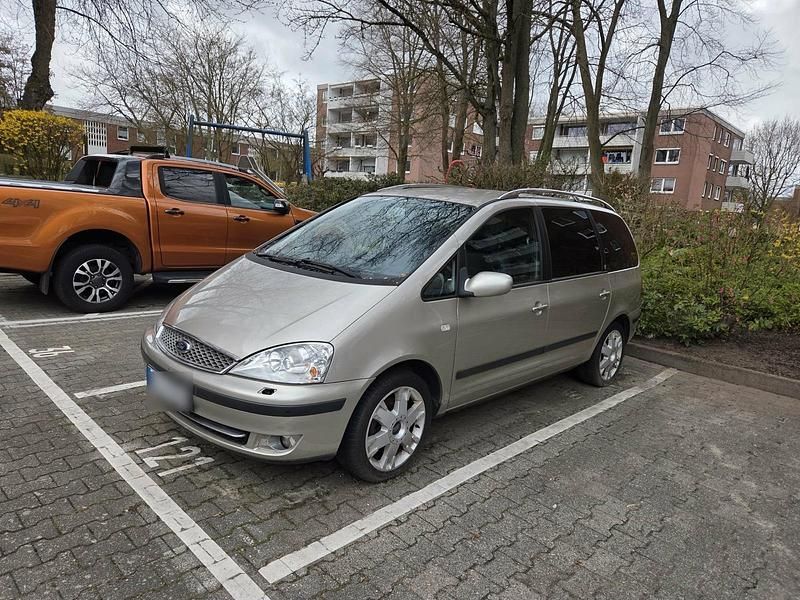 Gebraucht Ford Galaxy 180 PS (132 kW) 2004 Gold Van / Kleinbus