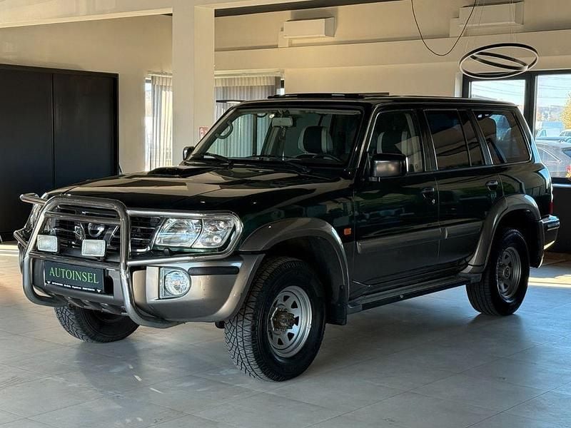 Grün Gebraucht 2003 Nissan Patrol SUV | 15.900 € (Etwas zu teuer) - Bild 1/4