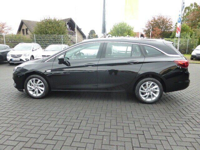 Gebraucht Opel Astra Elegance 131 PS (96 kW) 2020 Schwarz metallic Kombi