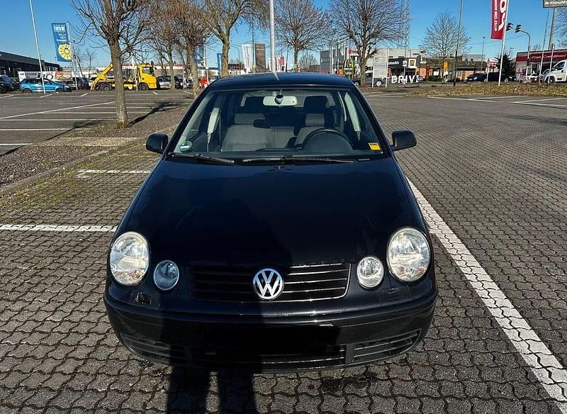 Gebraucht VW Polo Cricket 75 PS (55 kW) 2004 Schwarz Kleinwagen