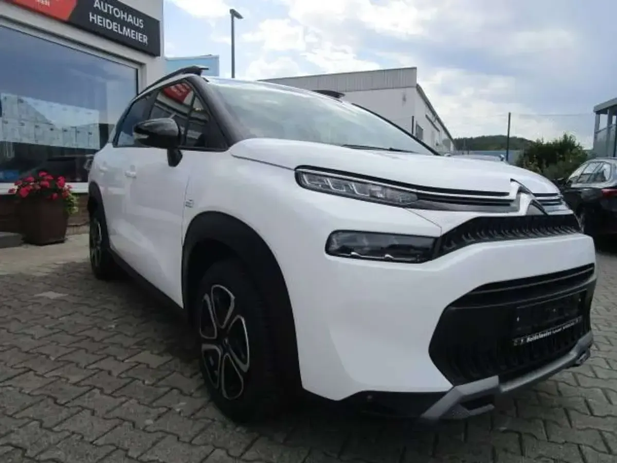 Gebraucht Citroën C3 Aircross Feel 110 PS (80 kW) 2023 Lack weiss banquise SUV