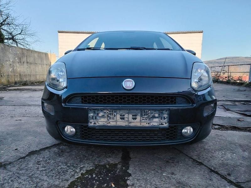 Gebraucht Fiat Punto More 86 PS (63 kW) 2012 Schwarz Kleinwagen