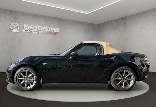 Neu Mazda MX5 Kazari 132 PS (97 kW) 2025 Schwarz Cabrio