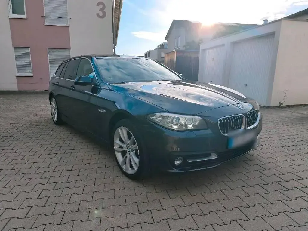 Gebraucht BMW 530 Comfort Edition 258 PS (189 kW) 2014 Grau Kombi