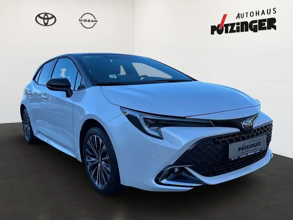Gebraucht Toyota Corolla 152 PS (111 kW) 2024 Weiß Limousine