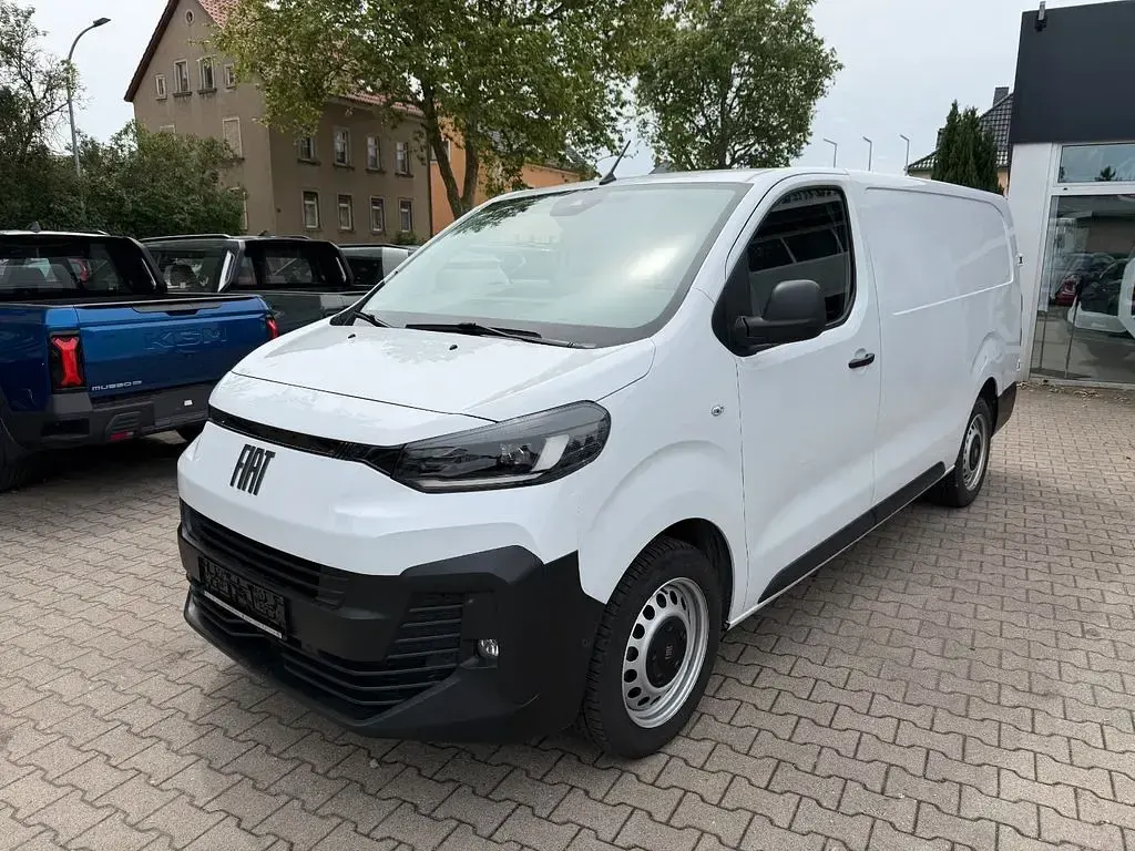 Gebraucht Fiat Scudo 144 PS (105 kW) 2025 Weiß Van