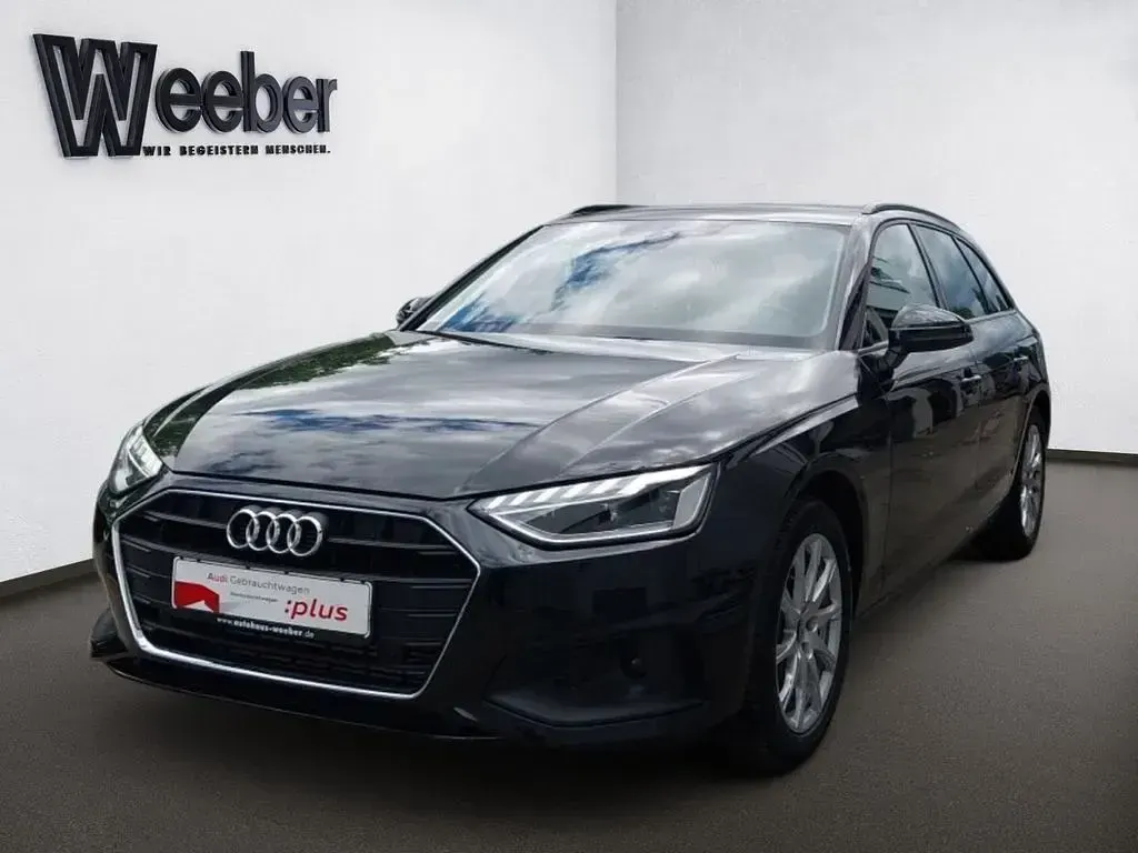 Gebraucht Audi A4 Design 150 PS (110 kW) 2023 Brillantschwarz Kombi