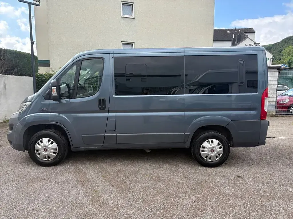 Gebraucht Fiat Ducato 116 PS (85 kW) 2015 Grau Van