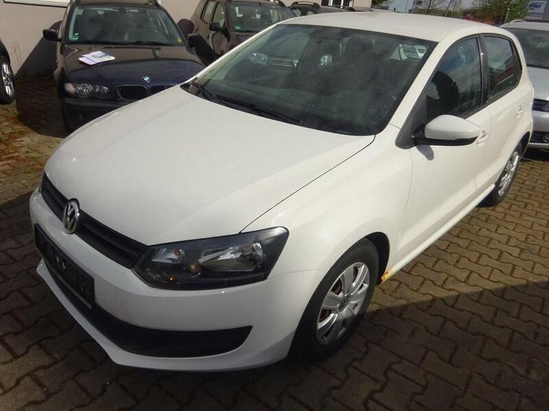 Weiß Gebraucht 2011 VW Polo Trendline Kleinwagen | 2.990 € (Superpreis) - Bild 1/4