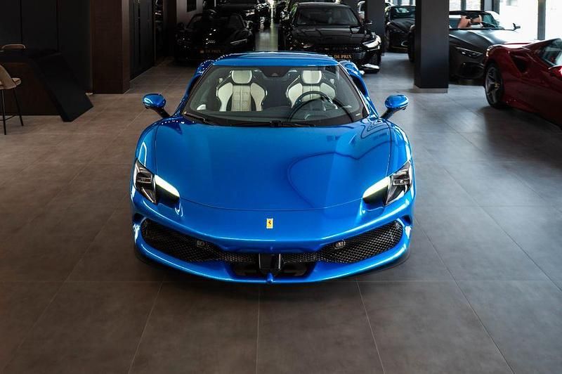 Nouă Ferrari 296 829 CP (609 kW) 2025 Albastru