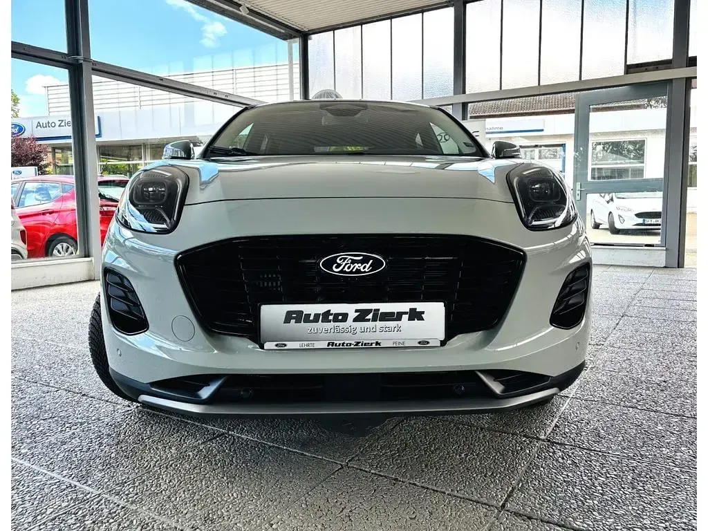 Gebraucht Ford Puma Titanium 125 PS (91 kW) 2024 Grau SUV