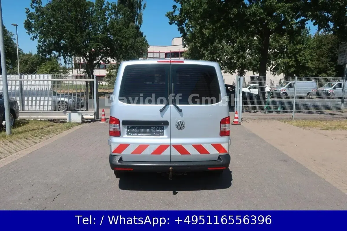 Gebraucht VW T5 140 PS (102 kW) 2013 Silber Van