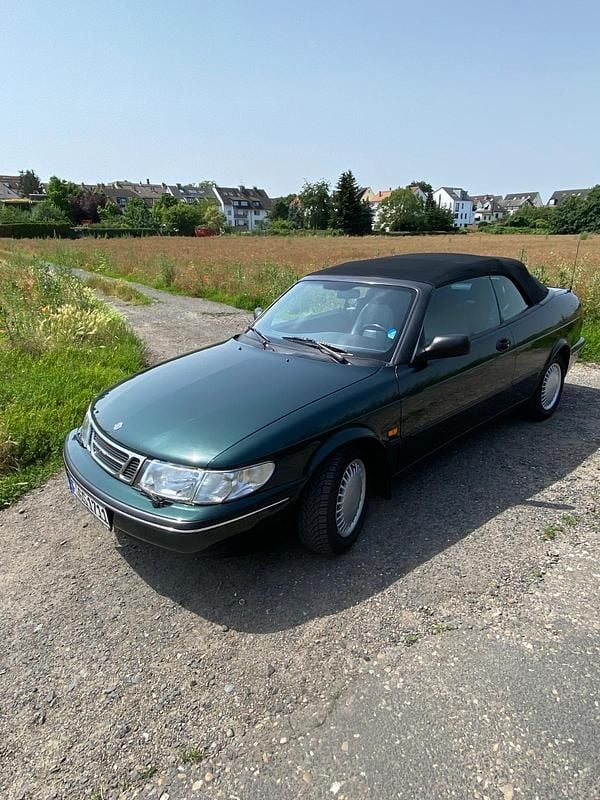 Grün Gebraucht 1997 Saab 900 Cabriolet Cabrio | 3.999 € (Fairer Preis) - Bild 1/4