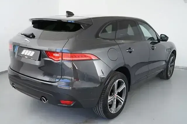 Gebraucht Jaguar F-Pace R-Sport 300 PS (220 kW) 2019 Grau (metallic) SUV
