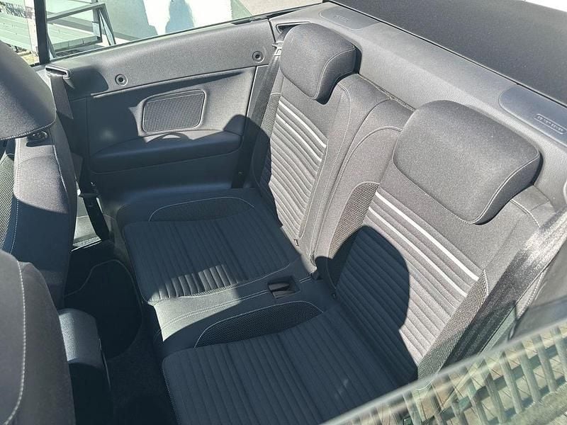 Gebraucht VW Golf Cabriolet Cup 122 PS (89 kW) 2014 Weiß Cabrio