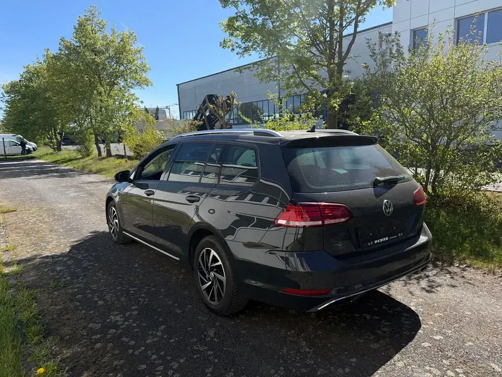 Gebraucht VW Golf VII Join 150 PS (110 kW) 2018 Grau Kombi