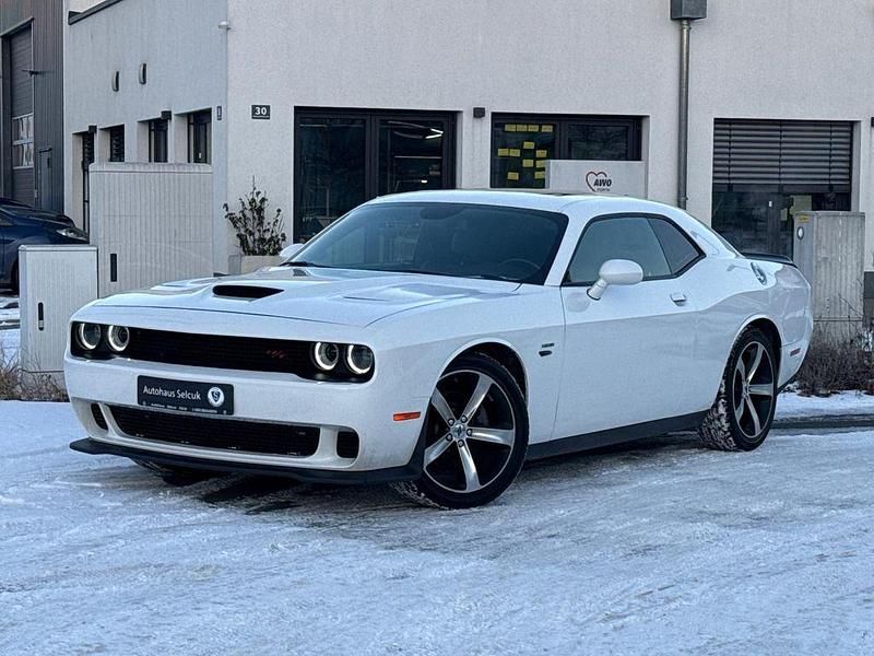 Weiß Gebraucht 2019 Dodge Challenger Coupé | 24.990 € - Bild 1/4