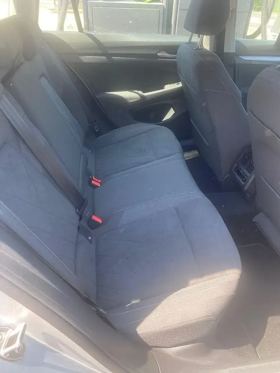 Gebraucht VW Golf VIII Life 131 PS (96 kW) 2022 Silber Kombi