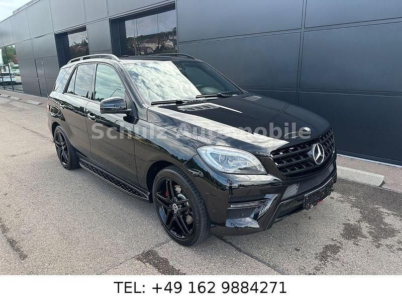 Schwarz Gebraucht 2013 Mercedes ML500 AMG SUV | 23.950 € (Superpreis) - Bild 1/4