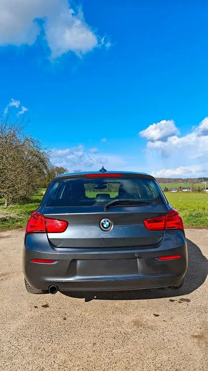 Gebraucht BMW 118 136 PS (100 kW) 2016 Grau Kleinwagen