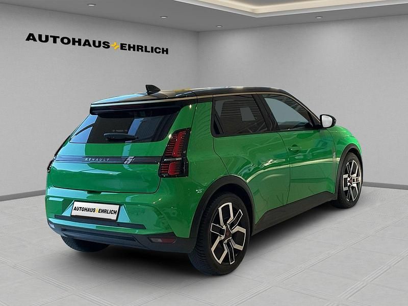 Gebraucht Renault 5 E-Tech Komfort 77 kW (106 PS) 2025 Andere (gruen) Kleinwagen