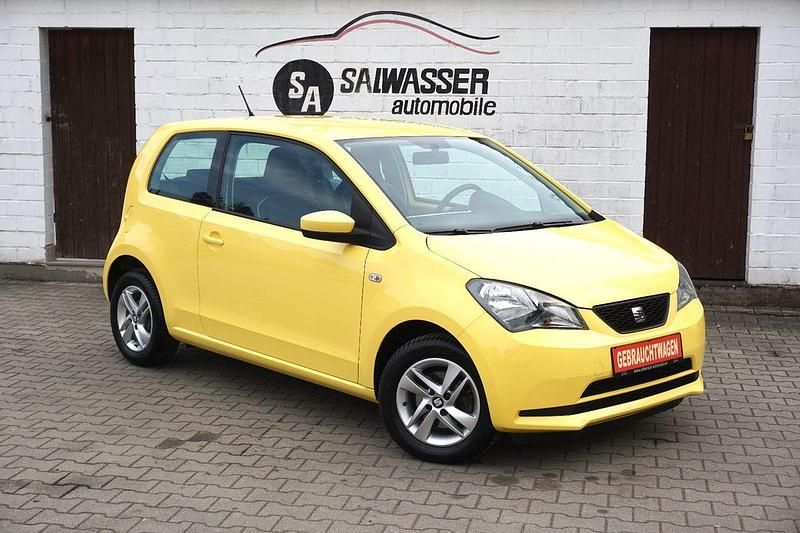 Gebraucht Seat Mii Chic 60 PS (44 kW) 2015 Gelb Kleinwagen