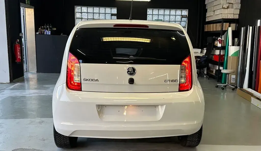 Gebraucht Skoda Citigo Cool Edition 60 PS (44 kW) 2016 Weiß Kleinwagen