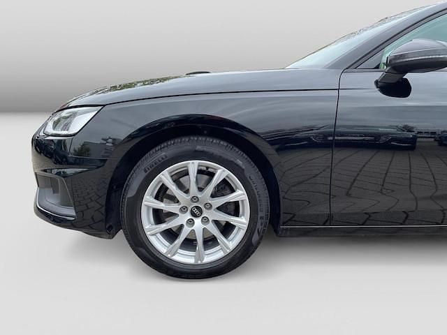 Gebraucht Audi A4 150 PS (110 kW) 2023 Brillantschwarz Kombi