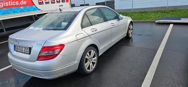 Gebraucht Mercedes C220 170 PS (125 kW) 2011 Grau Limousine