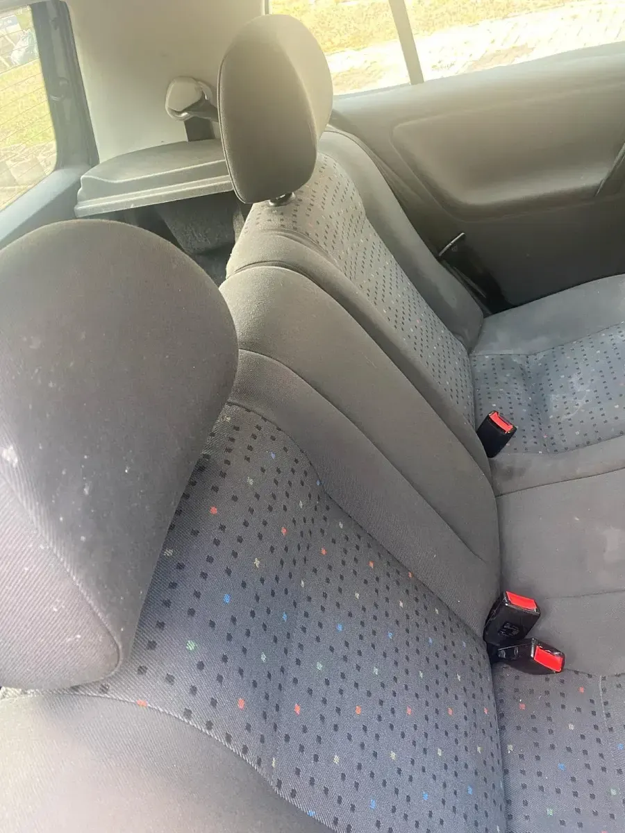 Gebraucht VW Polo 75 PS (55 kW) 2001 Schwarz Kleinwagen