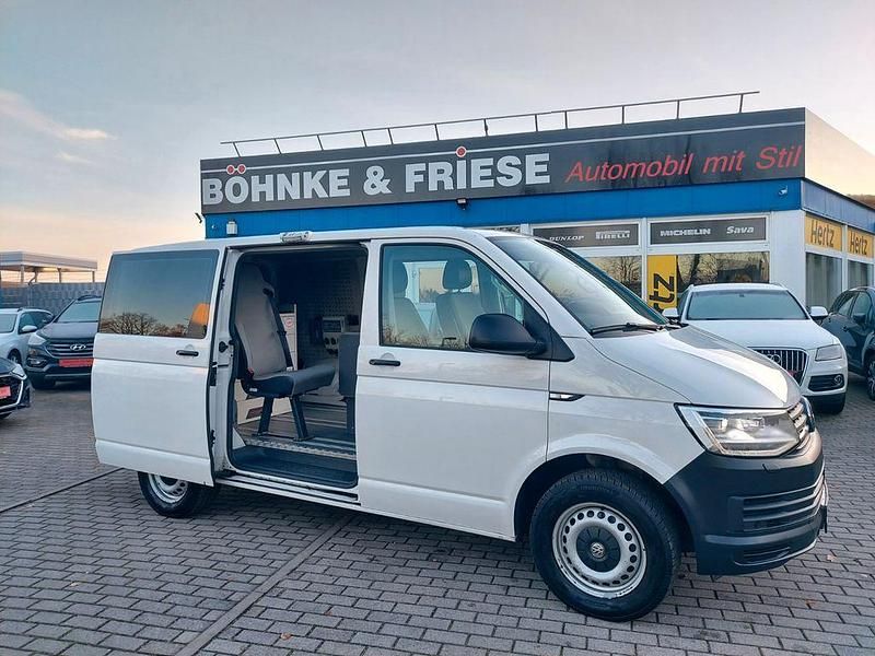 Weiß Gebraucht 2018 VW Transporter Van | 14.999 € - Bild 1/4