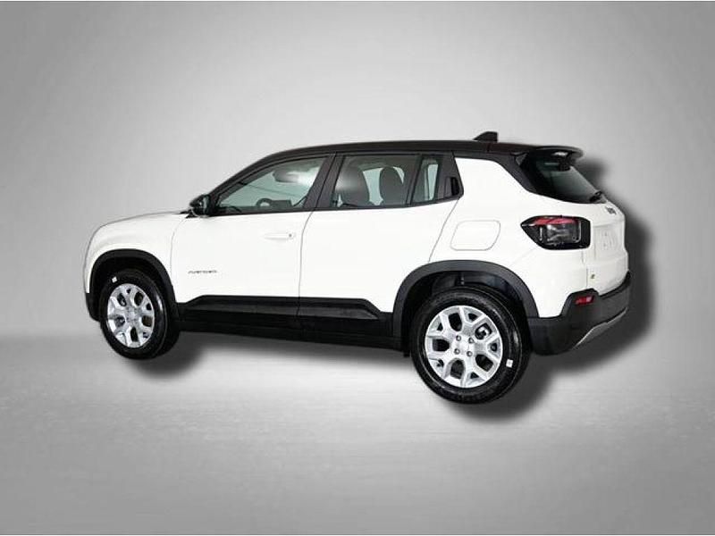 Gebraucht Jeep Avenger Altitude 101 PS (74 kW) 2024 Snow white (dach in volcano b... SUV