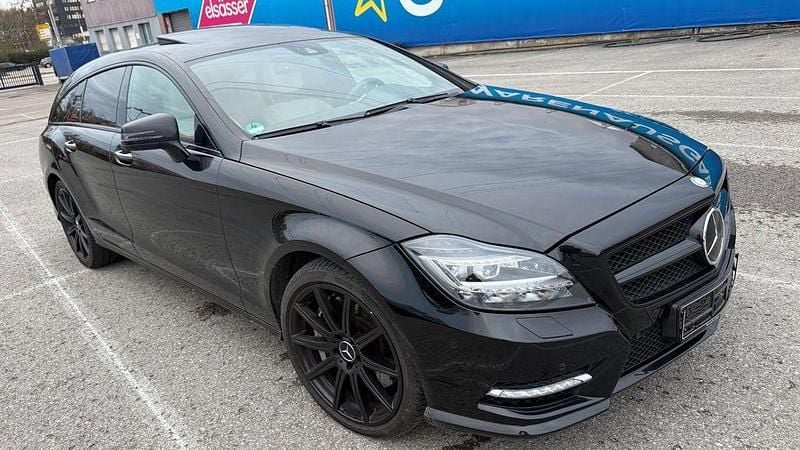 Gebraucht Mercedes CLS500 408 PS (300 kW) 2013 Schwarz Limousine