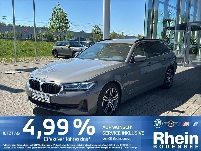 Grau Gebraucht 2021 BMW 530e Kombi | 32.280 € (Superpreis) - Bild 1/4
