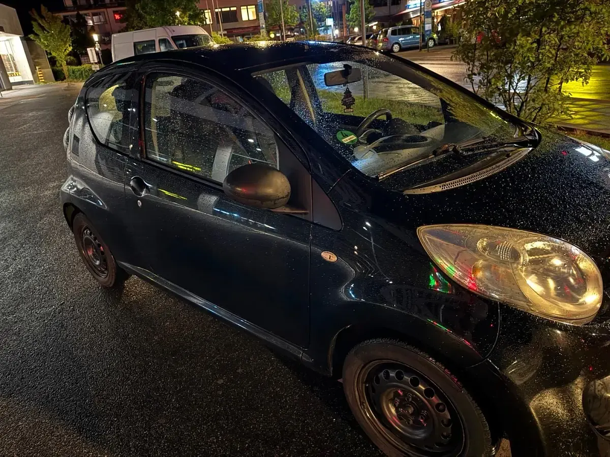 Gebraucht Citroën C1 68 PS (50 kW) 2008 Schwarz Kleinwagen