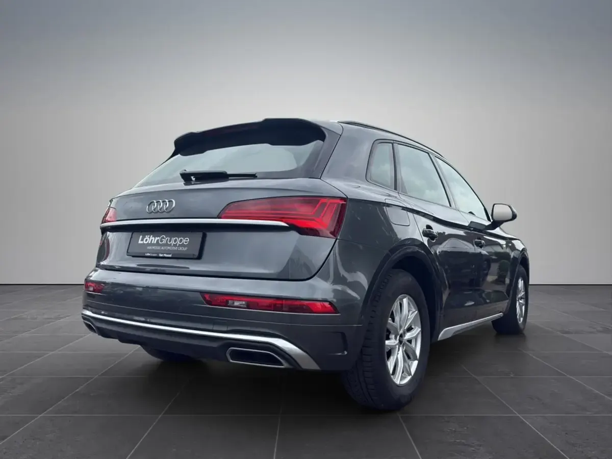 Gebraucht Audi Q5 S-Line 163 PS (119 kW) 2023 Daytonagrau perleffekt SUV