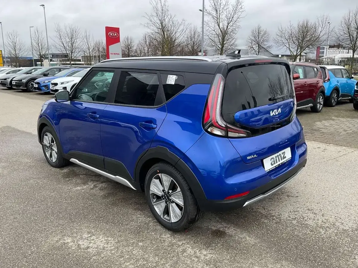 Gebraucht Kia Soul Inspiration 150 kW (204 PS) 2025 Neptune blue / black blau SUV