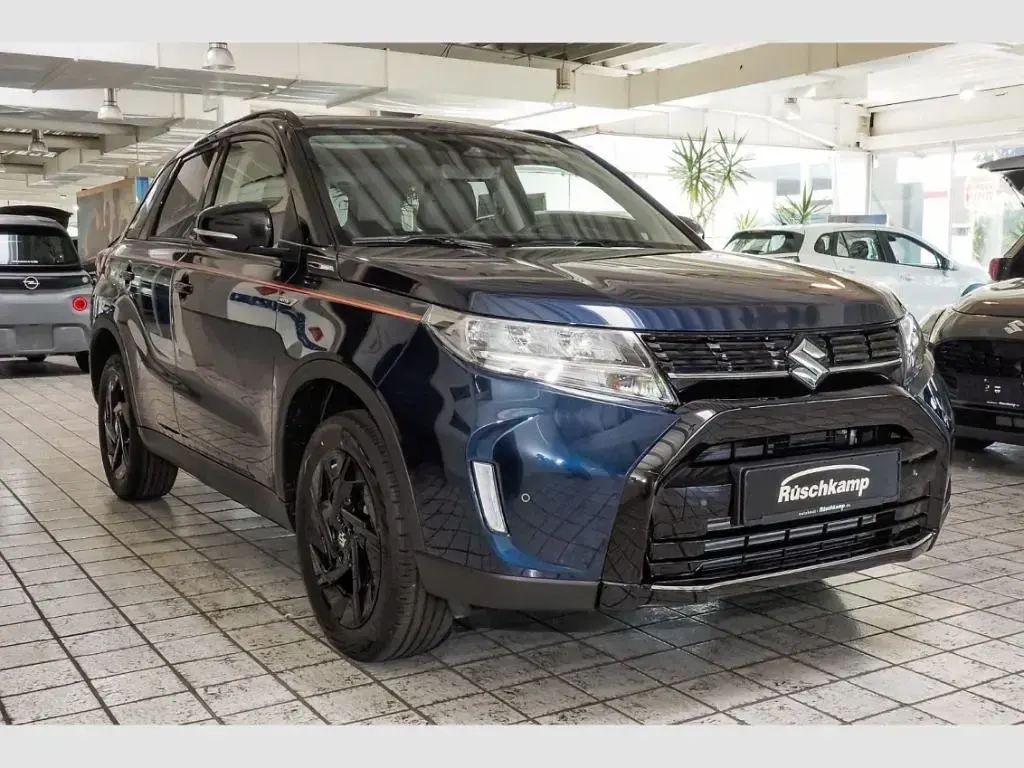Neu Suzuki Vitara Comfort+ 110 PS (80 kW) 2026 Blau SUV