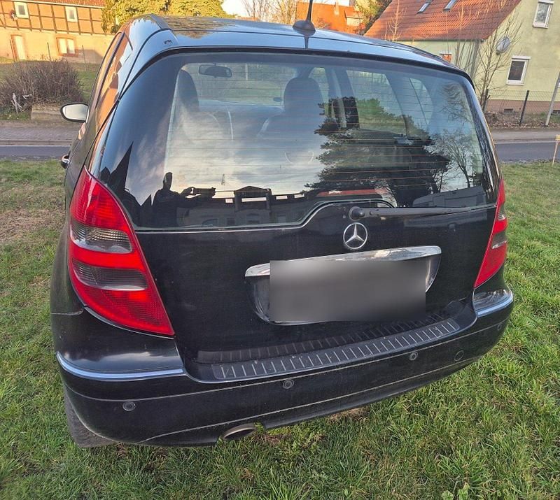 Gebraucht Mercedes A150 95 PS (69 kW) 2004 Schwarz Kleinwagen