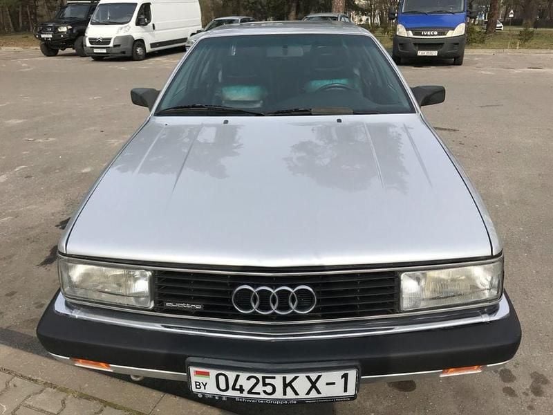 Gebraucht Audi 200 Sport 220 PS (161 kW) 1990 Silber Limousine