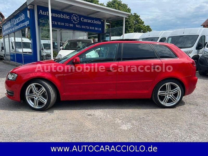 Gebraucht Audi A3 Ambiente 200 PS (147 kW) 2011 Rot Limousine