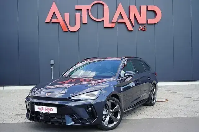 Neu Cupra Leon 150 PS (110 kW) 2026 Grau Limousine
