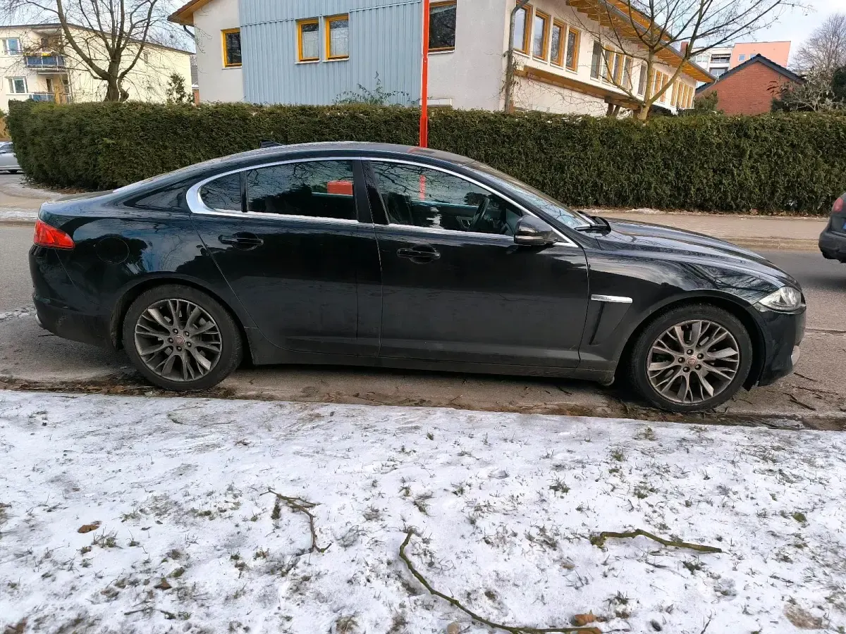 Brugt Jaguar XF 200 HK (147 kW) 2014 Sort Sedan