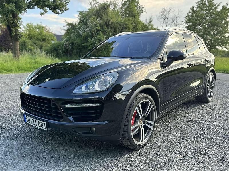 Schwarz Gebraucht 2011 Porsche Cayenne Turbo SUV | 18.900 € (Teuer) - Bild 1/4