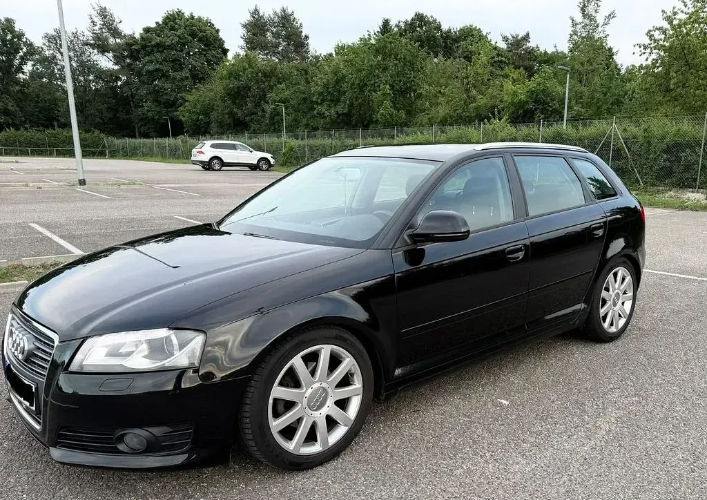 Gebraucht Audi A3 Ambition 125 PS (91 kW) 2010 Schwarz Kleinwagen