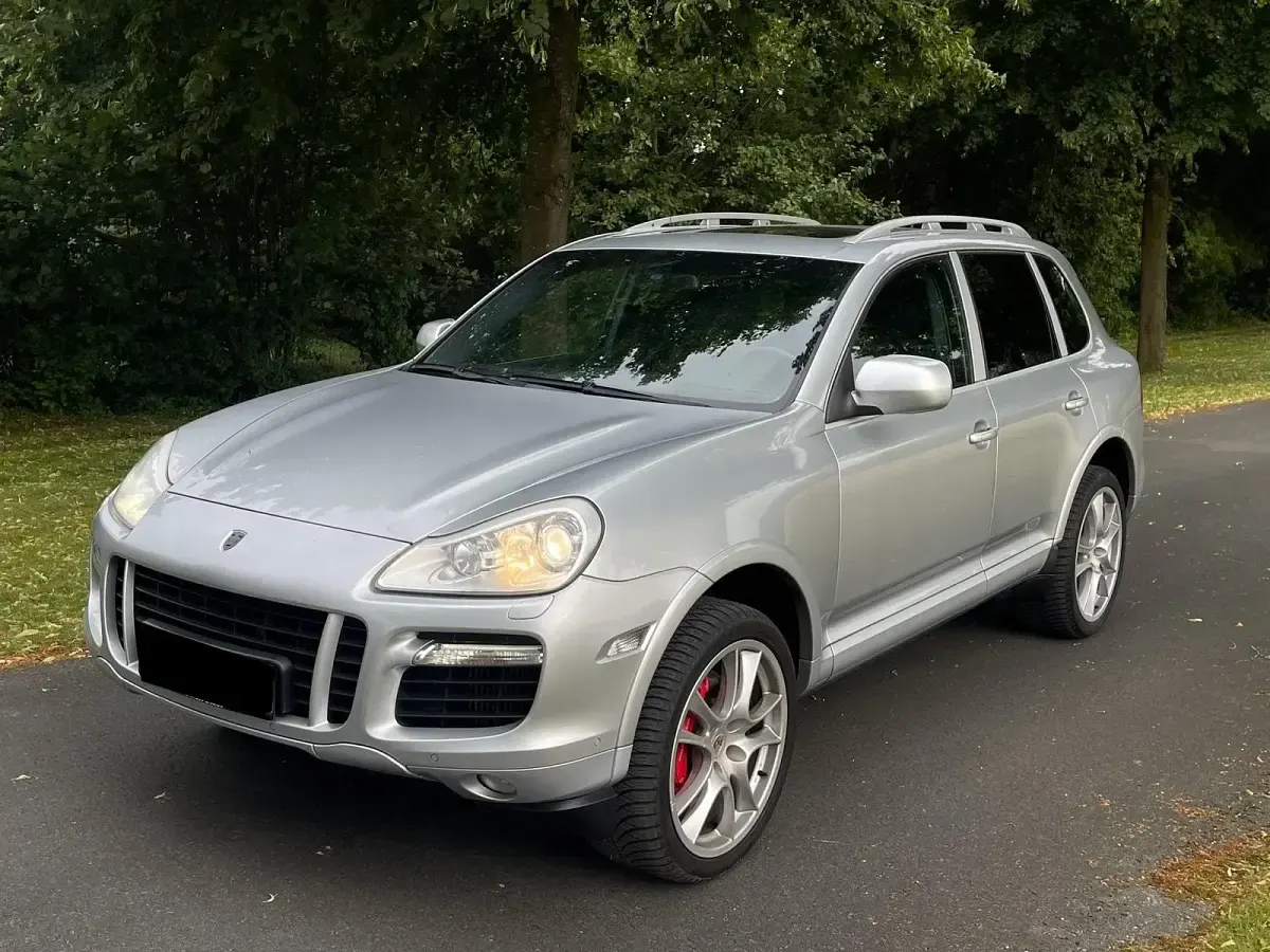 Gebraucht Porsche Cayenne Turbo 540 PS (397 kW) 2010 Silber SUV